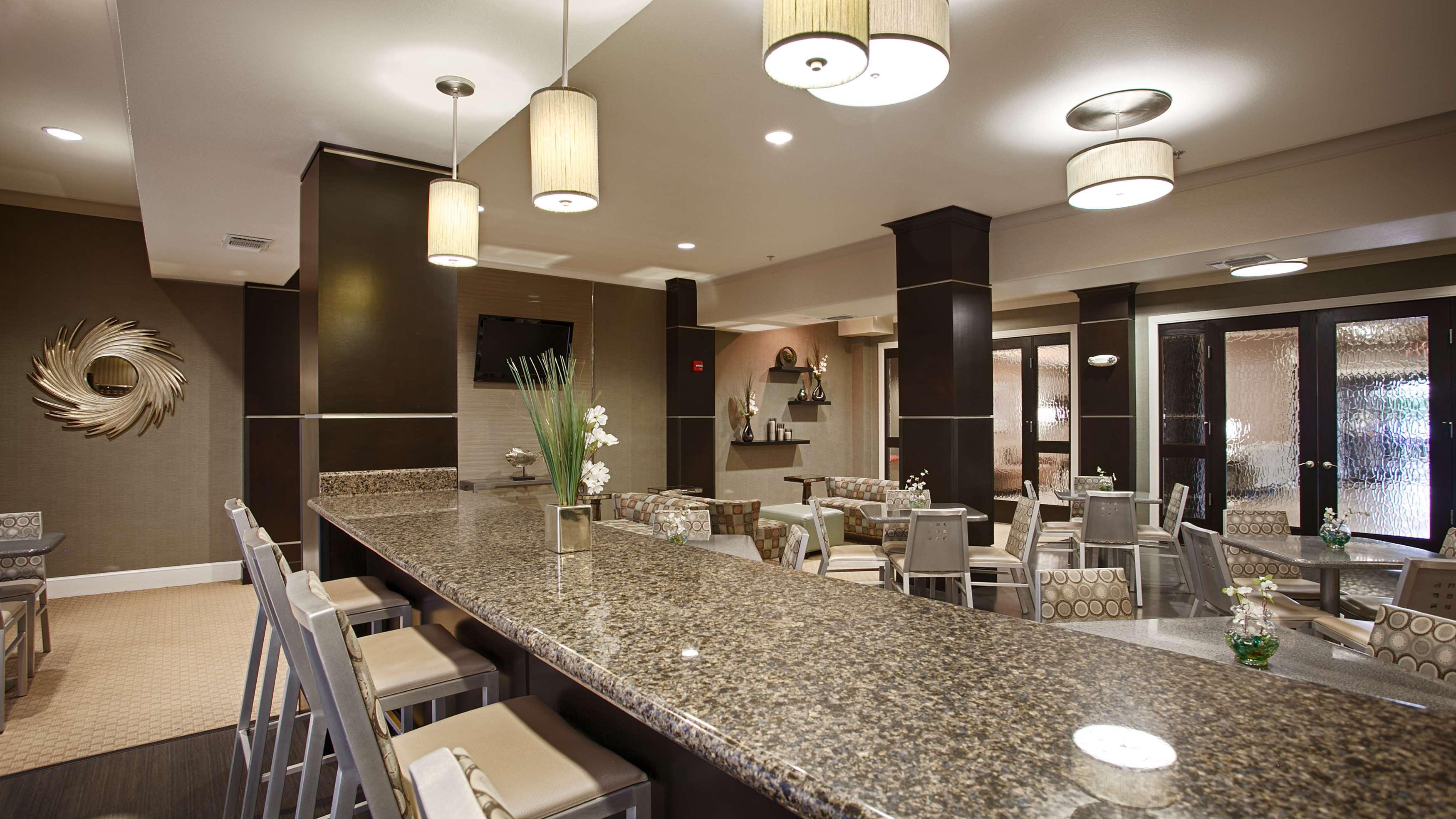 Best Western Plus Texarkana Inn&Suites Exterior foto